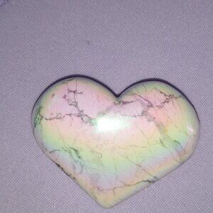 Aura Howlite Heart✨